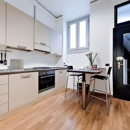 Casa San Nicolao Apartamento Milão
